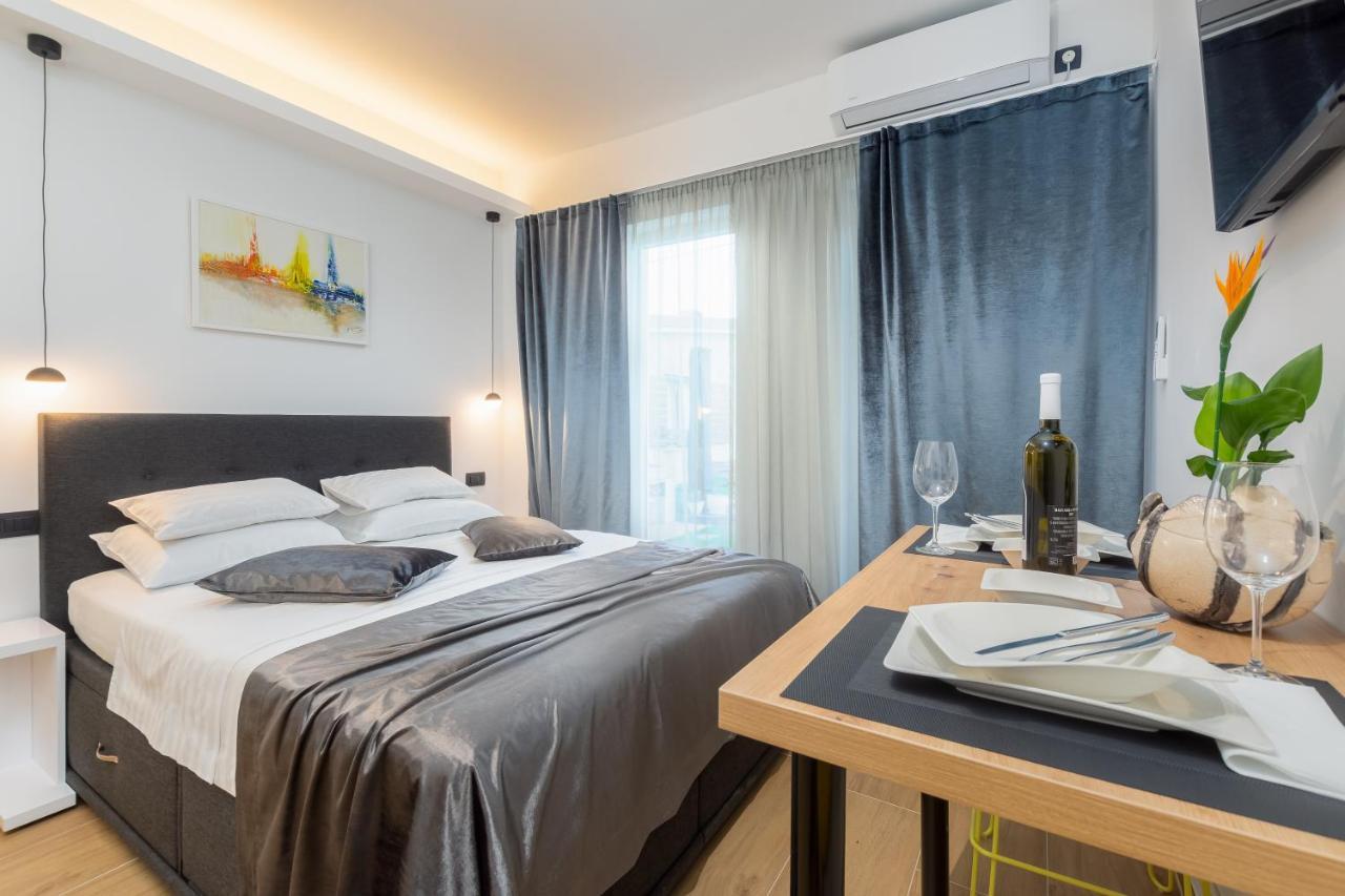 Studio Apartman Lilly With Private Parking In The Yard Of The House Pula Zewnętrze zdjęcie