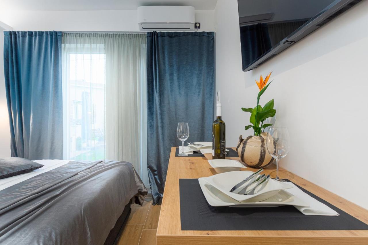 Studio Apartman Lilly With Private Parking In The Yard Of The House Pula Zewnętrze zdjęcie